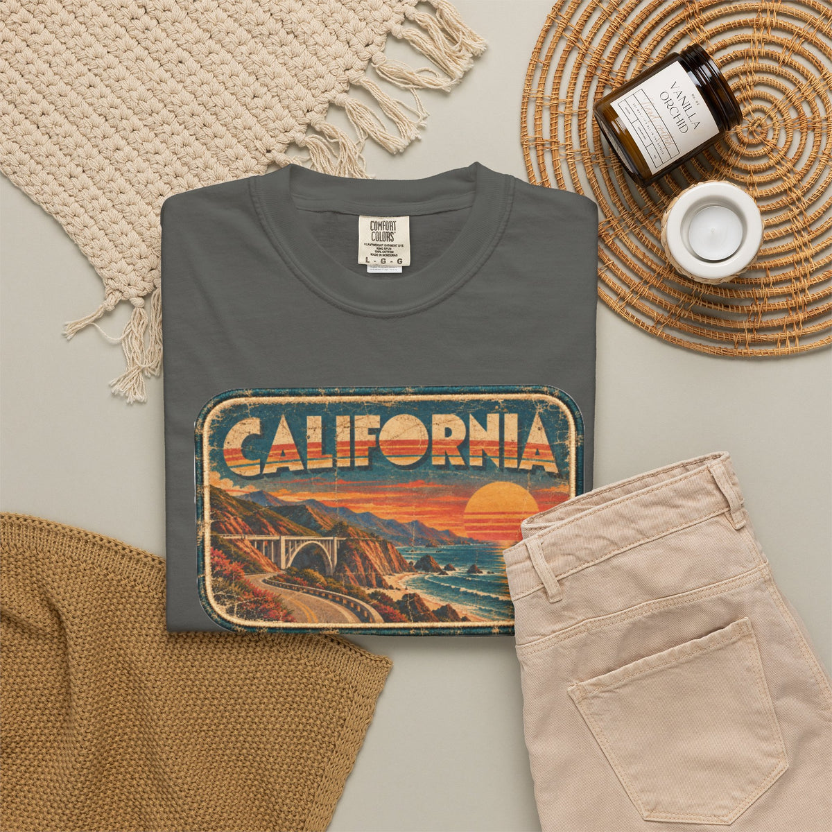 California - Unisex Garment-Dyed T-shirt