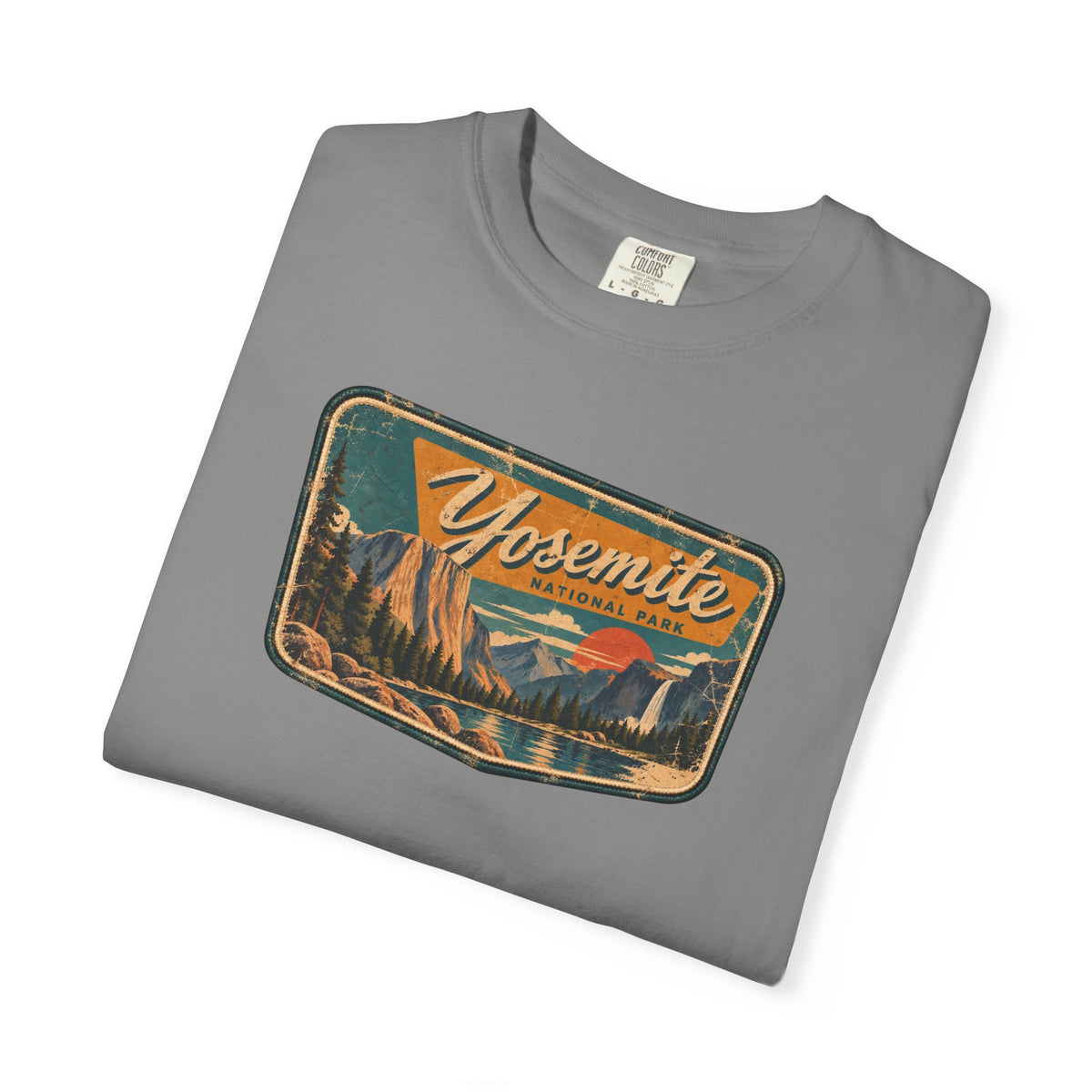 Yosemite - Unisex Garment-Dyed T-shirt