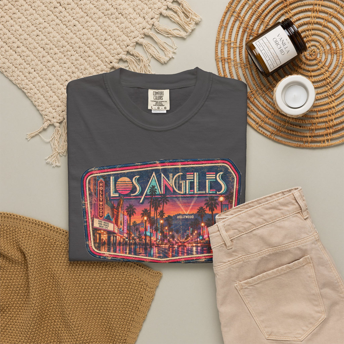 Los Angeles - Unisex Garment-Dyed T-shirt