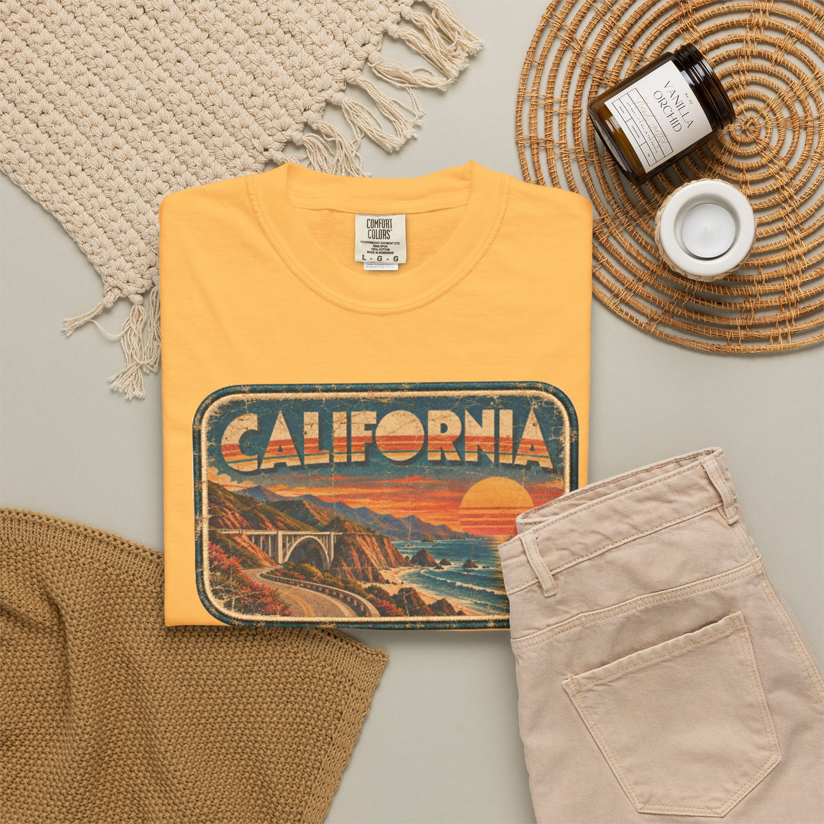 California - Unisex Garment-Dyed T-shirt