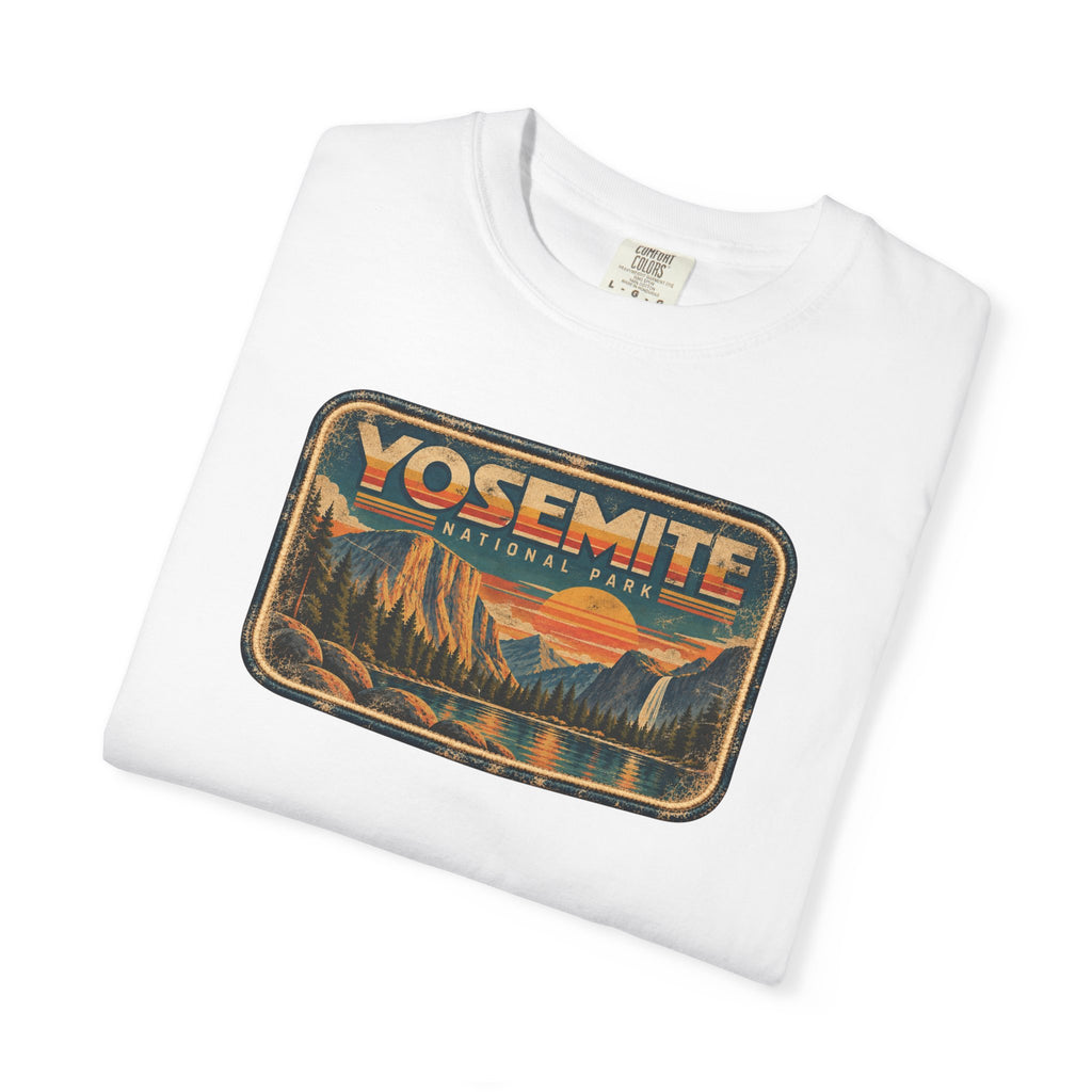 Yosemite - Unisex Garment-Dyed T-shirt