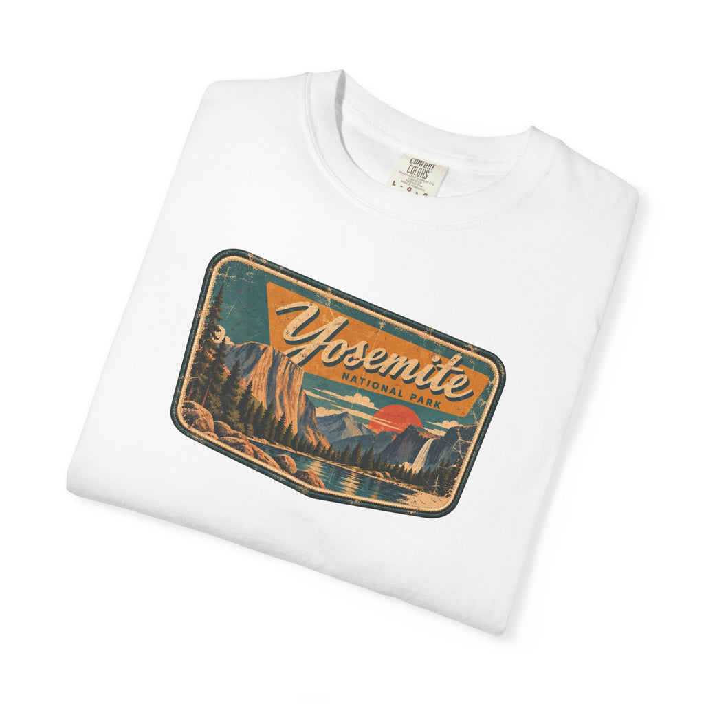 Yosemite - Unisex Garment-Dyed T-shirt