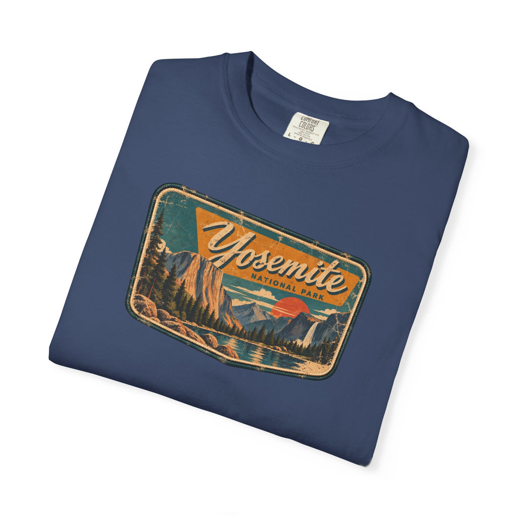 Yosemite - Unisex Garment-Dyed T-shirt