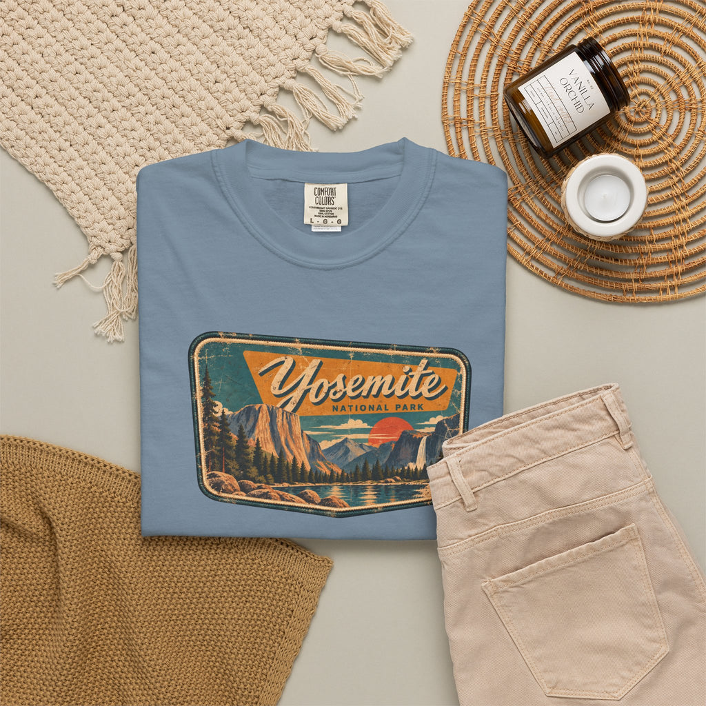 Yosemite - Unisex Garment-Dyed T-shirt